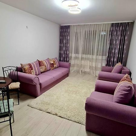 Apartament Violeta กูรา ฮูมอรูลุย ภายนอก รูปภาพ